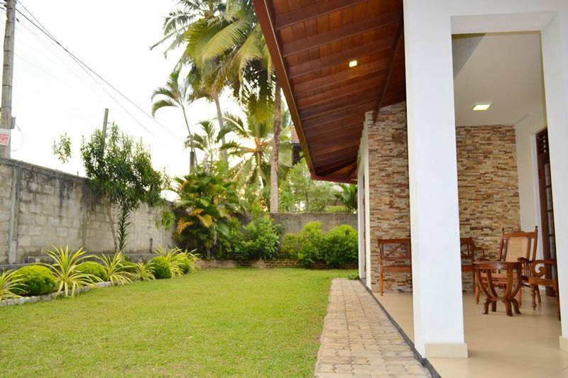 Hasara Villa One Polgasowita Luaran gambar